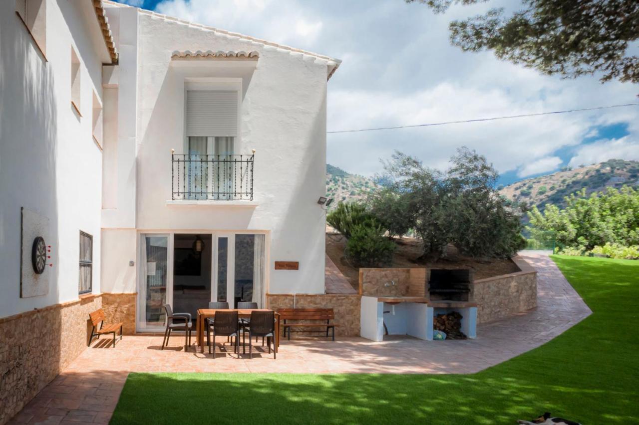 Lagar Del Chorro Junto Caminito Del Rey Piscina Y Baloncesto Διαμέρισμα Εξωτερικό φωτογραφία