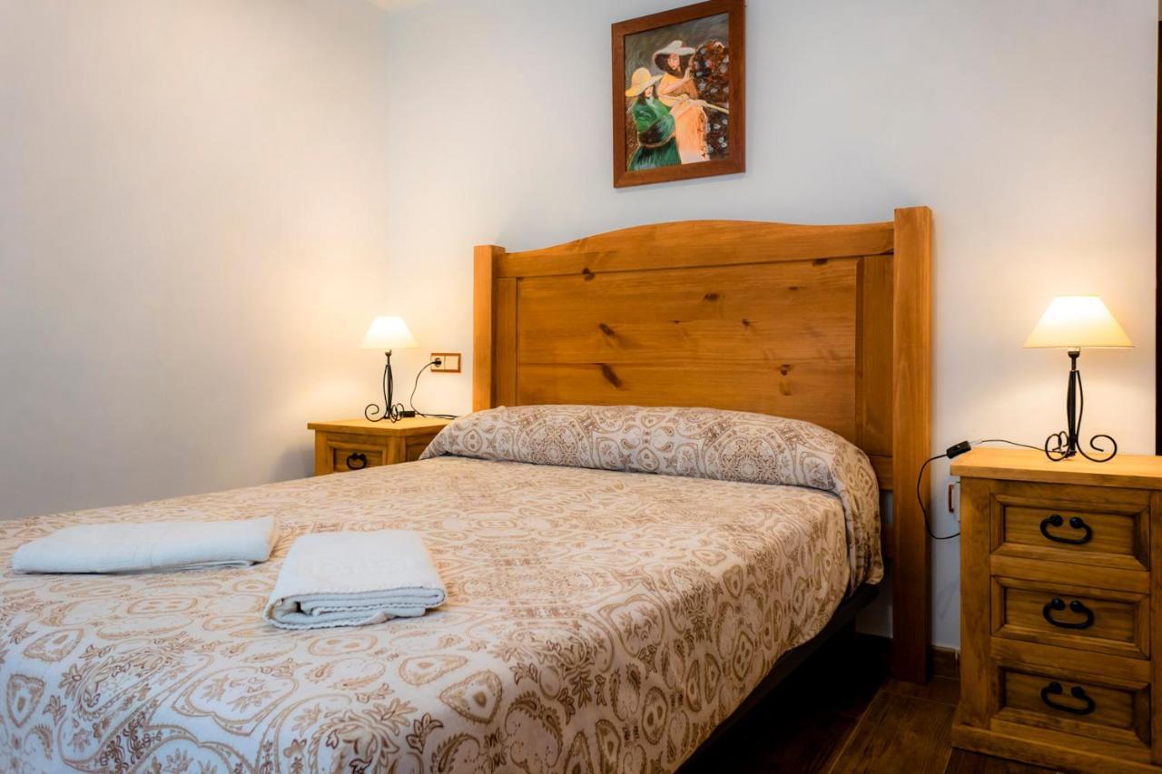 Lagar Del Chorro Junto Caminito Del Rey Piscina Y Baloncesto Διαμέρισμα Εξωτερικό φωτογραφία