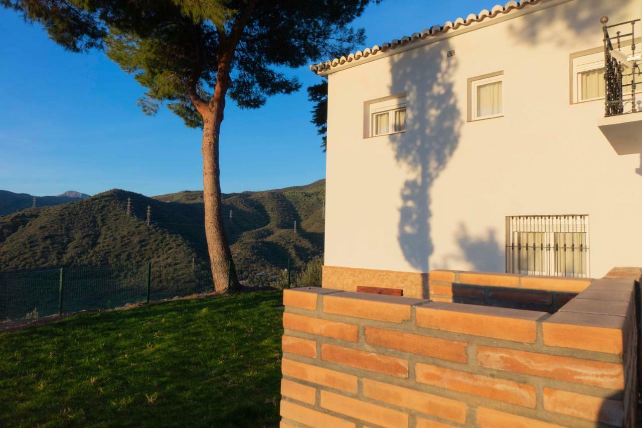 Lagar Del Chorro Junto Caminito Del Rey Piscina Y Baloncesto Διαμέρισμα Εξωτερικό φωτογραφία
